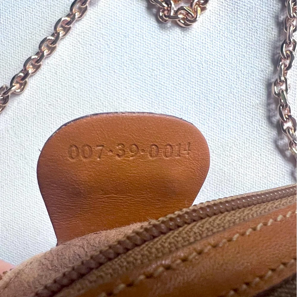 Vintage GUCCI logo zip shoulder bag purse - Picture 3 of 10